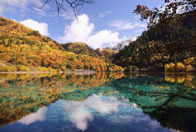 水景之王九寨沟，超有价值的旅行攻略，一生一定要去一次